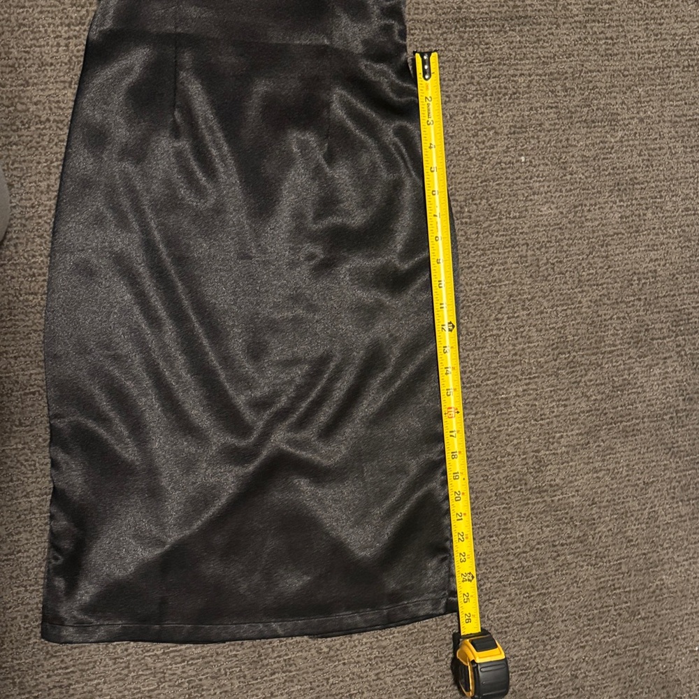 Lulu's Black Backless Dress - Picture 5 of 8